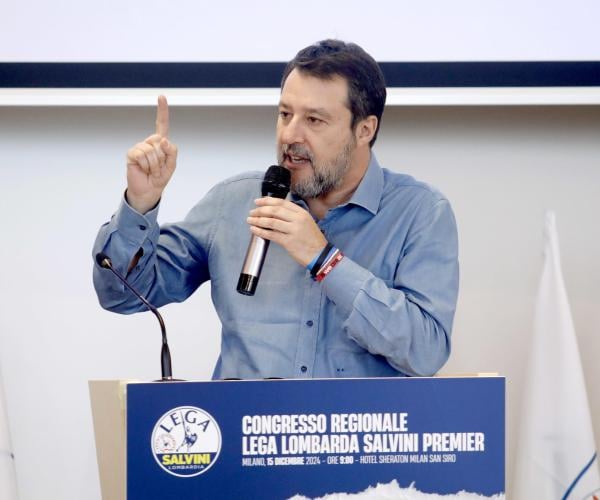 Processo Open Arms, la settimana del verdetto per Salvini che ribadisce: “Non mi dimetto”