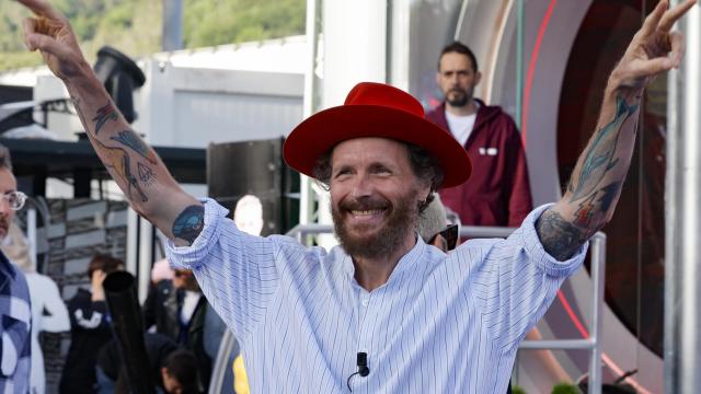 Jovanotti pubblica “Fuorionda”: testo e significato del nuovo singolo che anticipa l’album