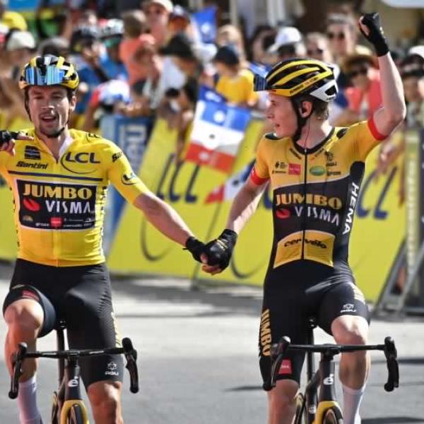 Giro del Delfinato 2022, Roglic vince la corsa, ma la Jumbo è devastante