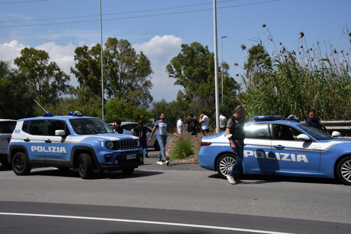 Milano, uomo precipita da un ponte a Legnano e muore: potrebbe trat…