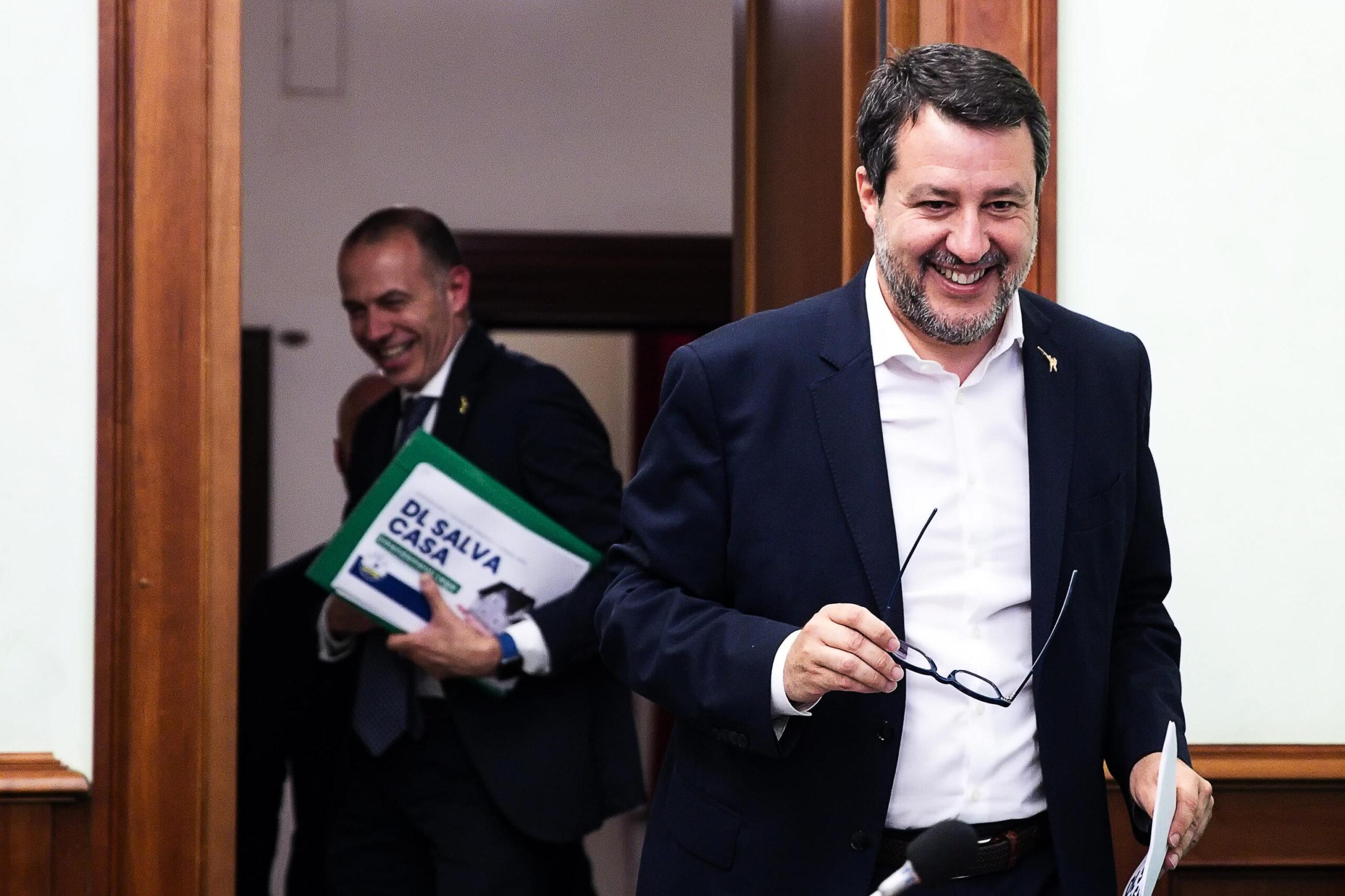 Europee 2024, Salvini: “Schlein? Mi è simpatica, la inviterei a cena. Elezioni? La Lega prenderà più di Forza Italia”. Poi rivela: “Iero ho sentito Trump”