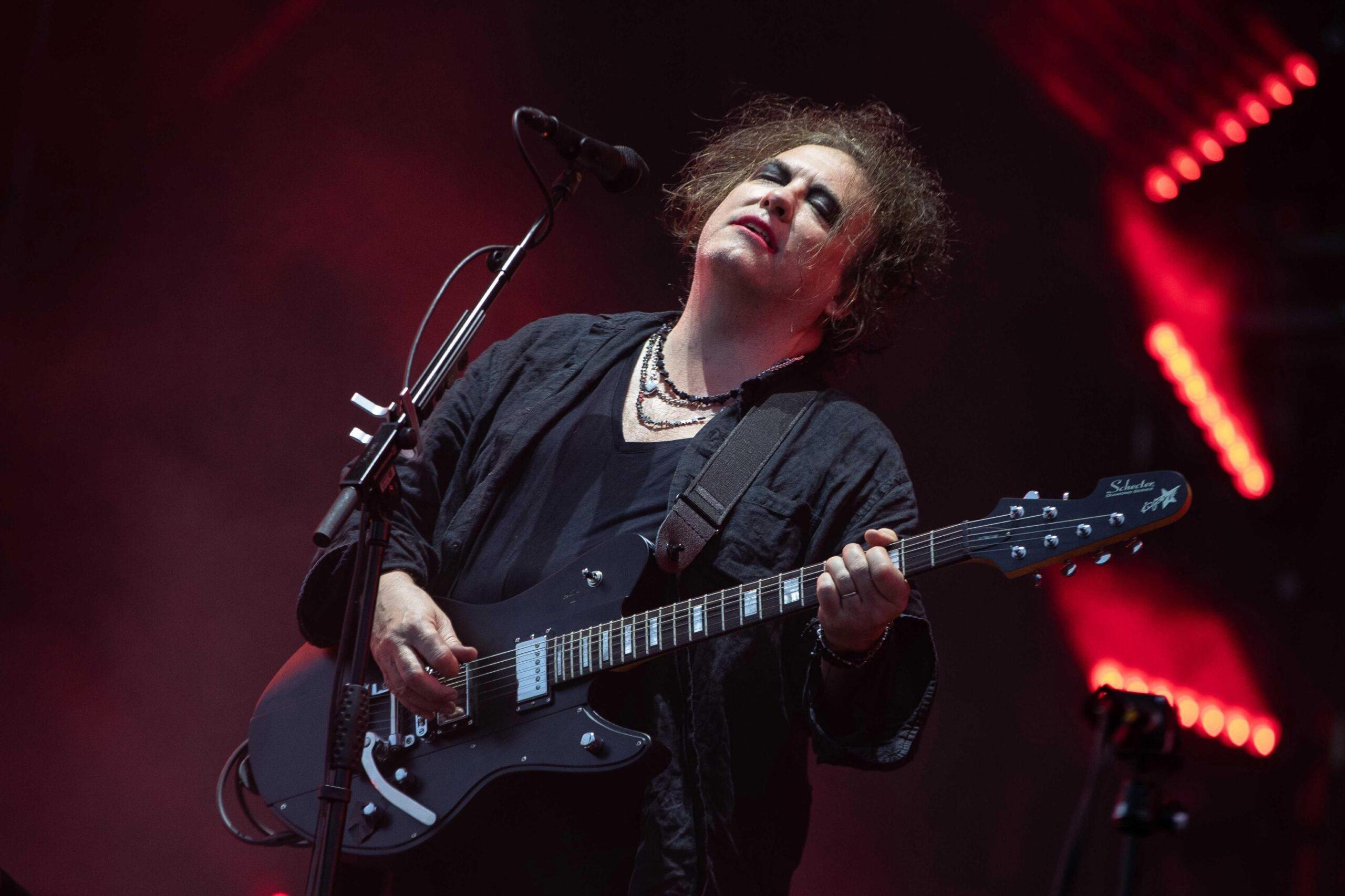 Quando esce il nuovo album di The Cure, “Songs Of A Lost World”: tracklist e copertina