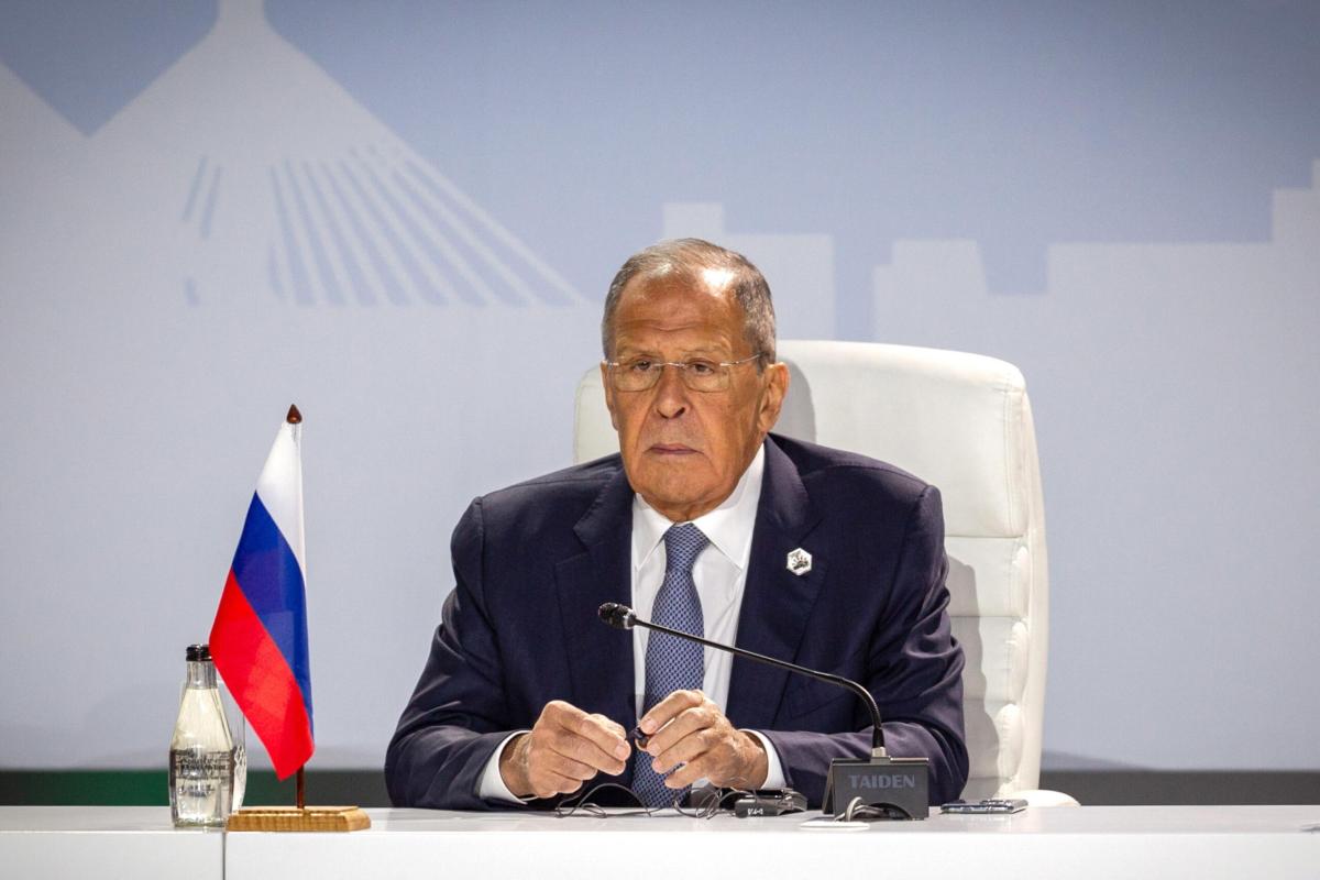 Accordo sul grano, l’apertura di Lavrov a Guterres al vertice Brics…