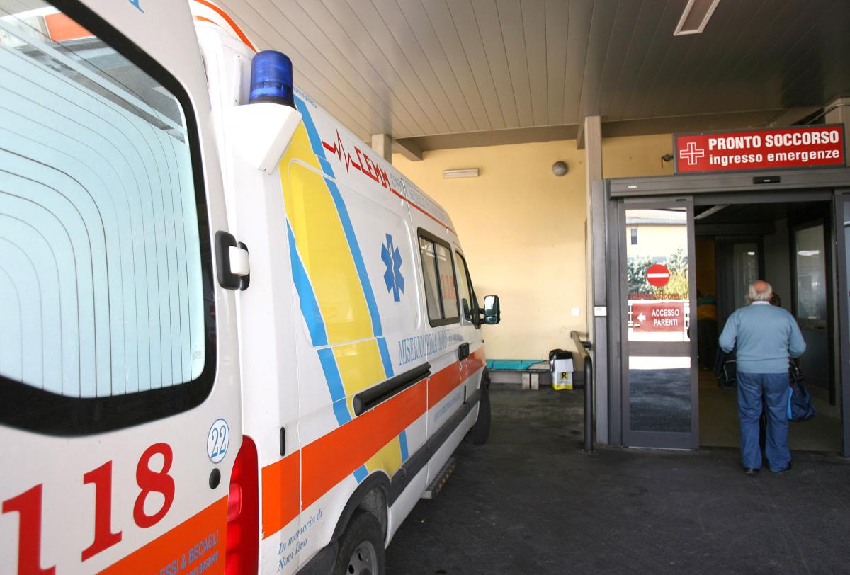 Lecce, incidente sulla Montesano-Ruffano: auto travolge due ragazzi…