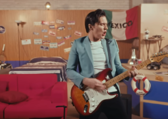 Drake Bell, “I Kind of Relate”: videoclip ufficiale, testo, traduzione e significato del brano contro gli abusi sessuali