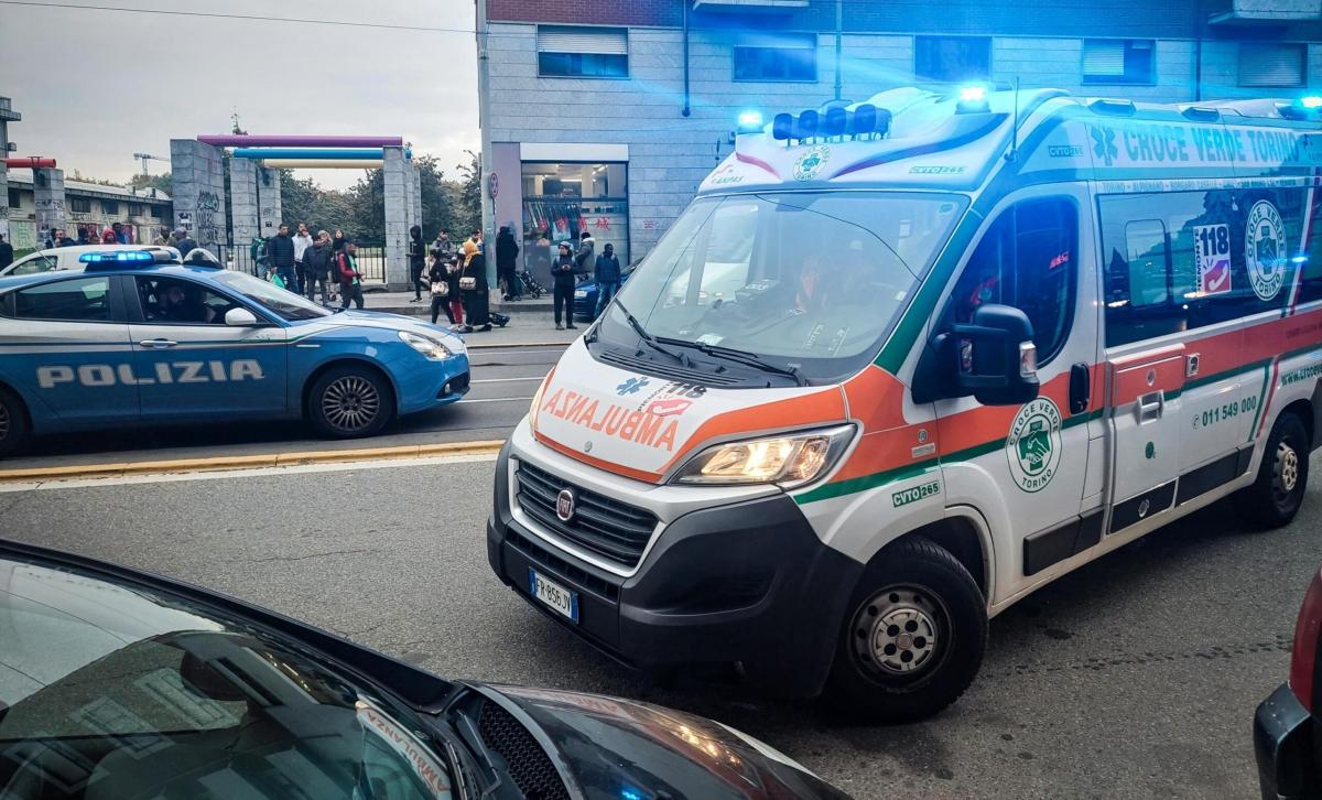 Tragedia a Milano, ragazza investita e trascinata per 300 metri  a Bovisa: intrappolata sotto l’auto mentre perdeva sangue