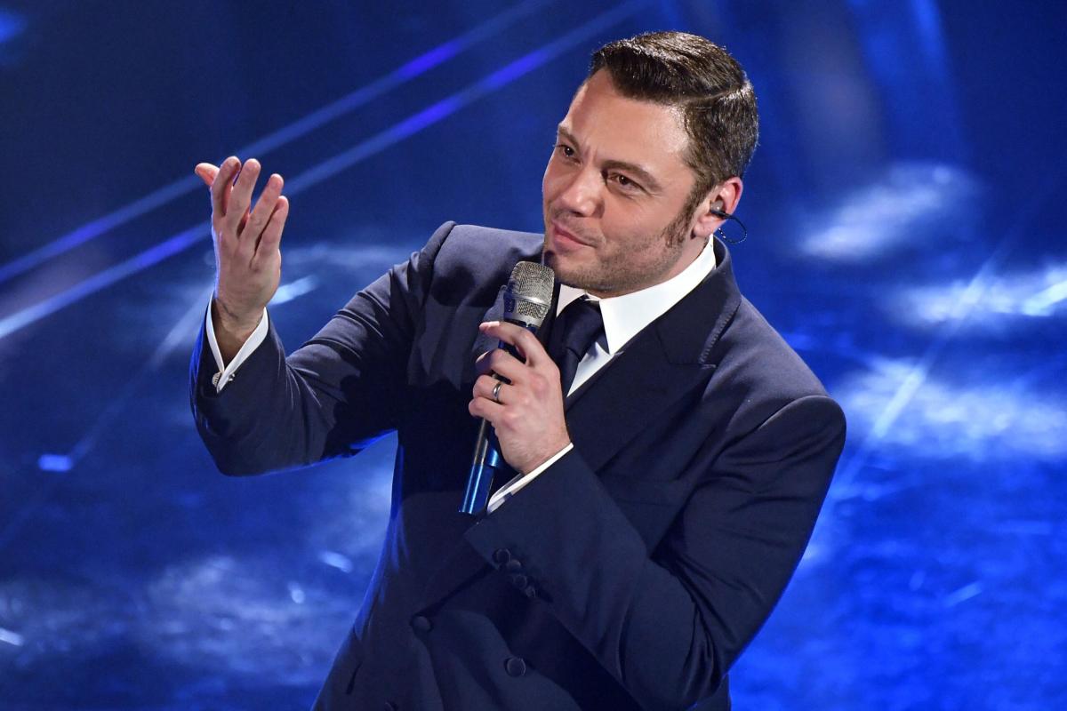 Tiziano Ferro: “Destinazione mare” è il suo nuovo inedito. Lo ha an…