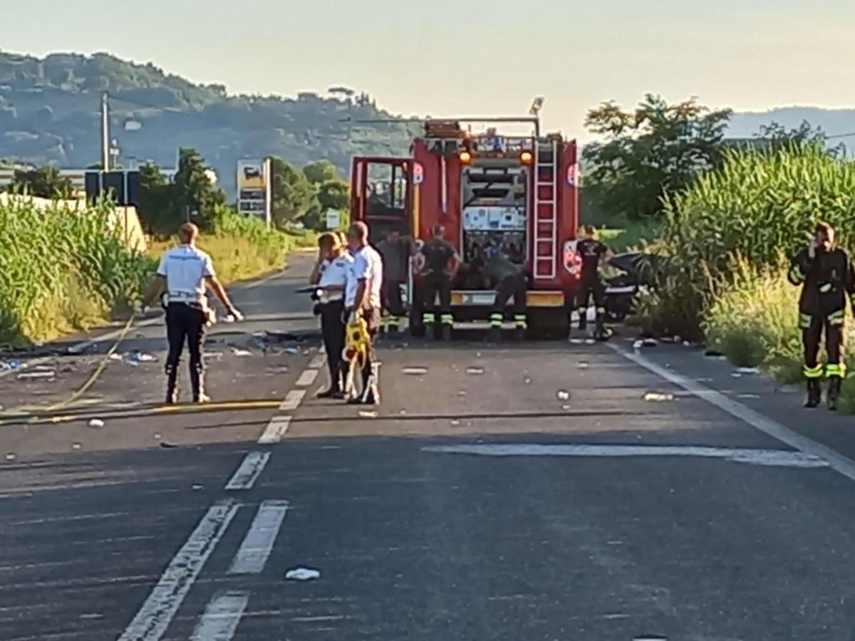 Incidente Soncino (Cremona): morto un 33enne, ferite 4 persone