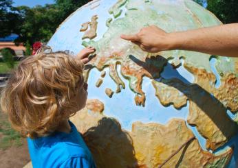 Worldschooling: cos’è la tendenza che sfrutta la conoscenza del mon…