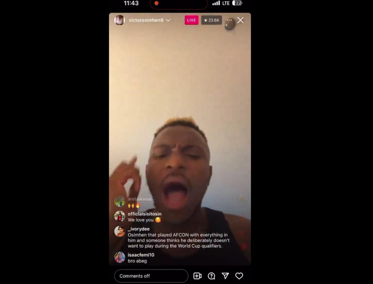 Nigeria, Osimhen è una furia contro il ct della nazionale. Le accuse su Instagram: “E’ un bugiardo, pubblicherò gli screenshot!”| VIDEO