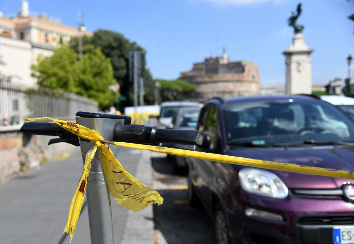 Roma, morto un 56enne mentre faceva jogging sul Lungotevere: indagini in corso, ipotesi malore