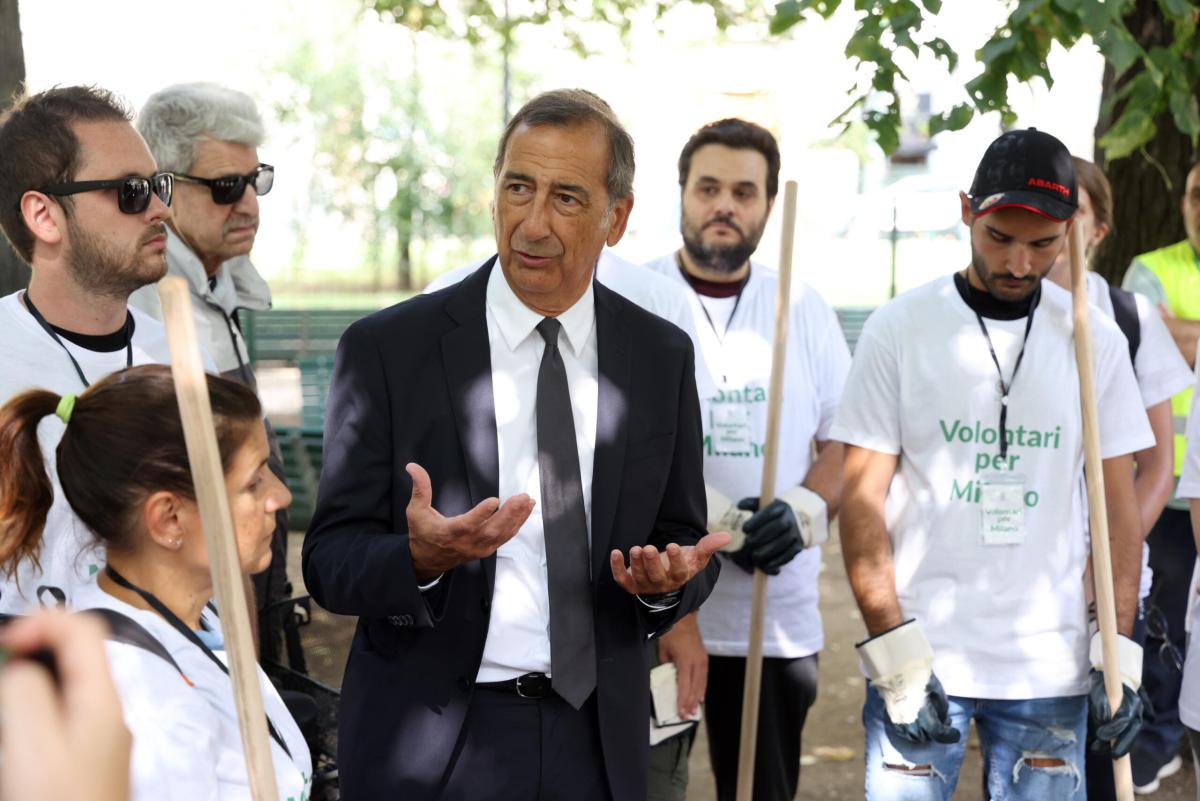 Milano, Sala attacca la movida: “In passato troppa libertà, chiuder…