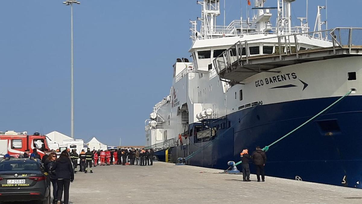 Migranti, Casarini di Mediterranea Saving Humans: “Il fermo di Geo …