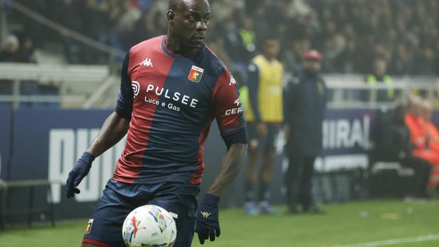 Il nuovo dubbio di Balotelli: SuperMario a metà strada tra il Genoa e il Cruz Azul