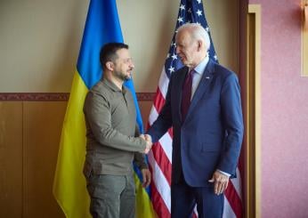 Ucraina, Zelensky ringrazia Biden per bombe a grappolo