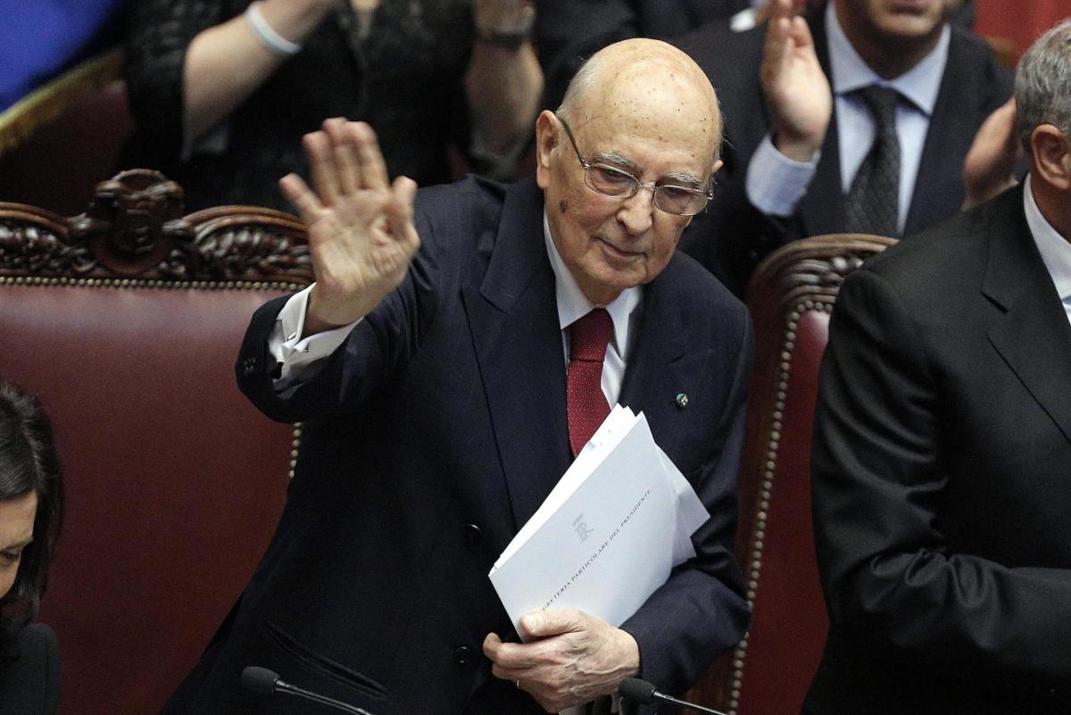 Morte Giorgio Napolitano, il cordoglio di Sergio Mattarella: “Nella…