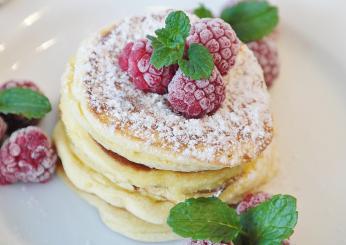 La ricetta originale dei fluffy pancakes giapponesi. Consigli per le varianti: proteici, senza uovo, senza latte e light