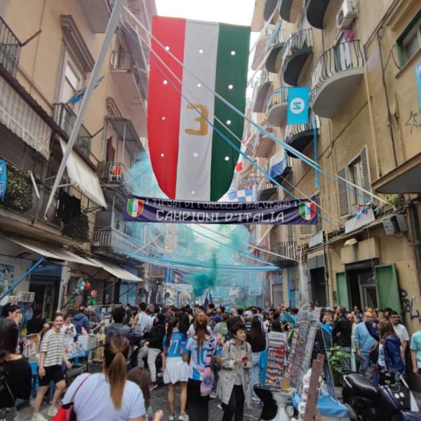 Festa scudetto per il Napoli rimandata: la Salernitana pareggia al derby campano | VIDEO