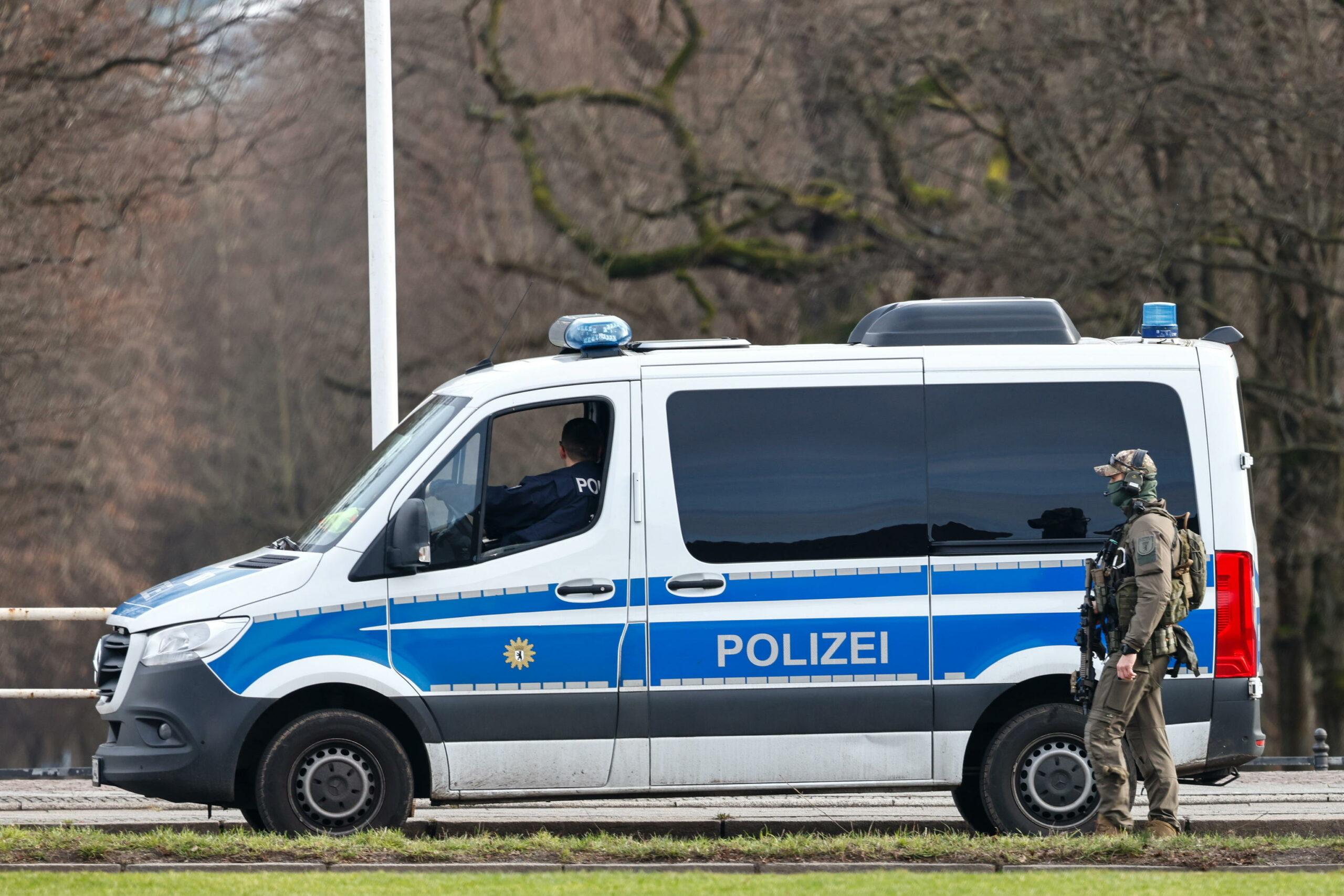 Germania, due bambini accoltellati in una scuola: si sospetta un attacco terroristico