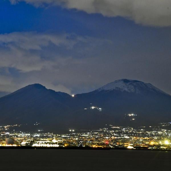 Napoli, scossa di terremoto di magnitudo 3.1 nella zona del Vesuvio: non ci sono feriti o danni