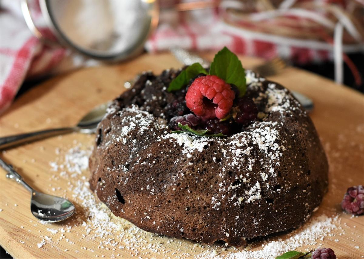 Come si fa la torta al cioccolato senza glutine, in tre diverse varianti