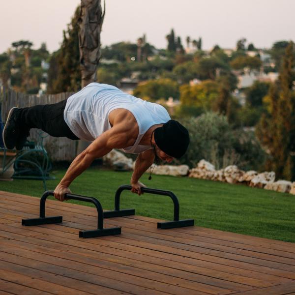 Calisthenics: cos’è e quali sono i suoi benefici