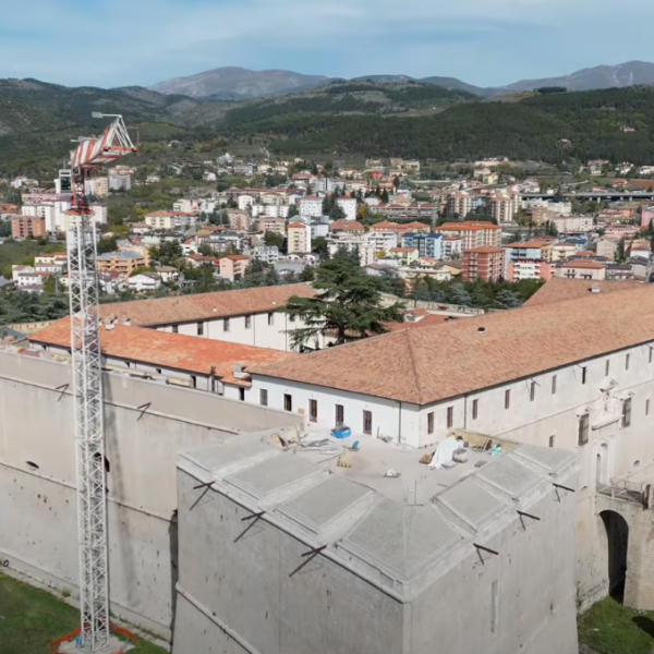 Terremoto a L’Aquila, sentenza Corte d’Appello: “Studenti morti per condotta incauta”. Nessun risarcimento alle famiglie delle vittime