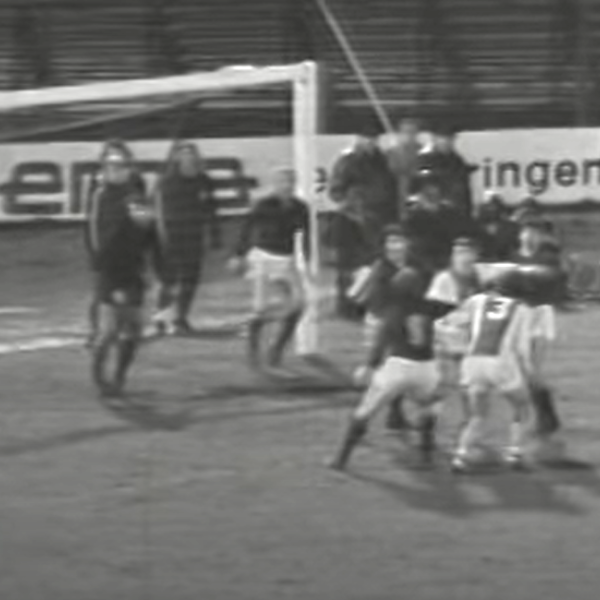 Accadde oggi nel calcio: 50 anni fa, il 16 gennaio del 1974 Ajax-Milan 6-0 in Supercoppa UEFA