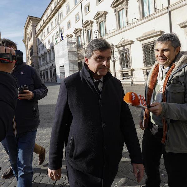 Calenda incontra Meloni: “Trovata apertura sulla manovra ma il voto di fiducia non ci sarà”