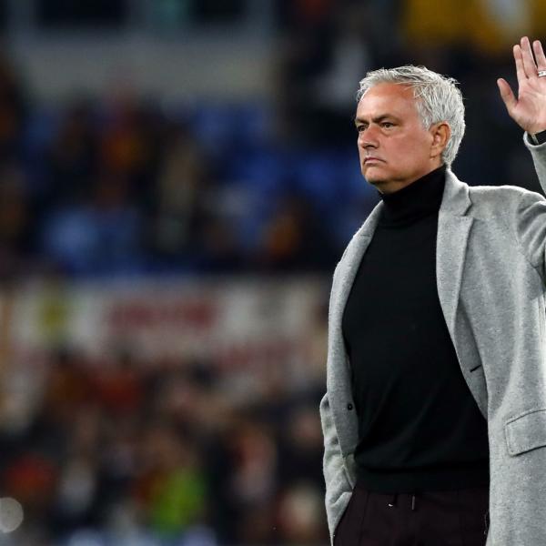 Roma, esonero Mourinho: le reazioni della stampa estera. Il quotidiano spagnolo AS: “Licenziato!”