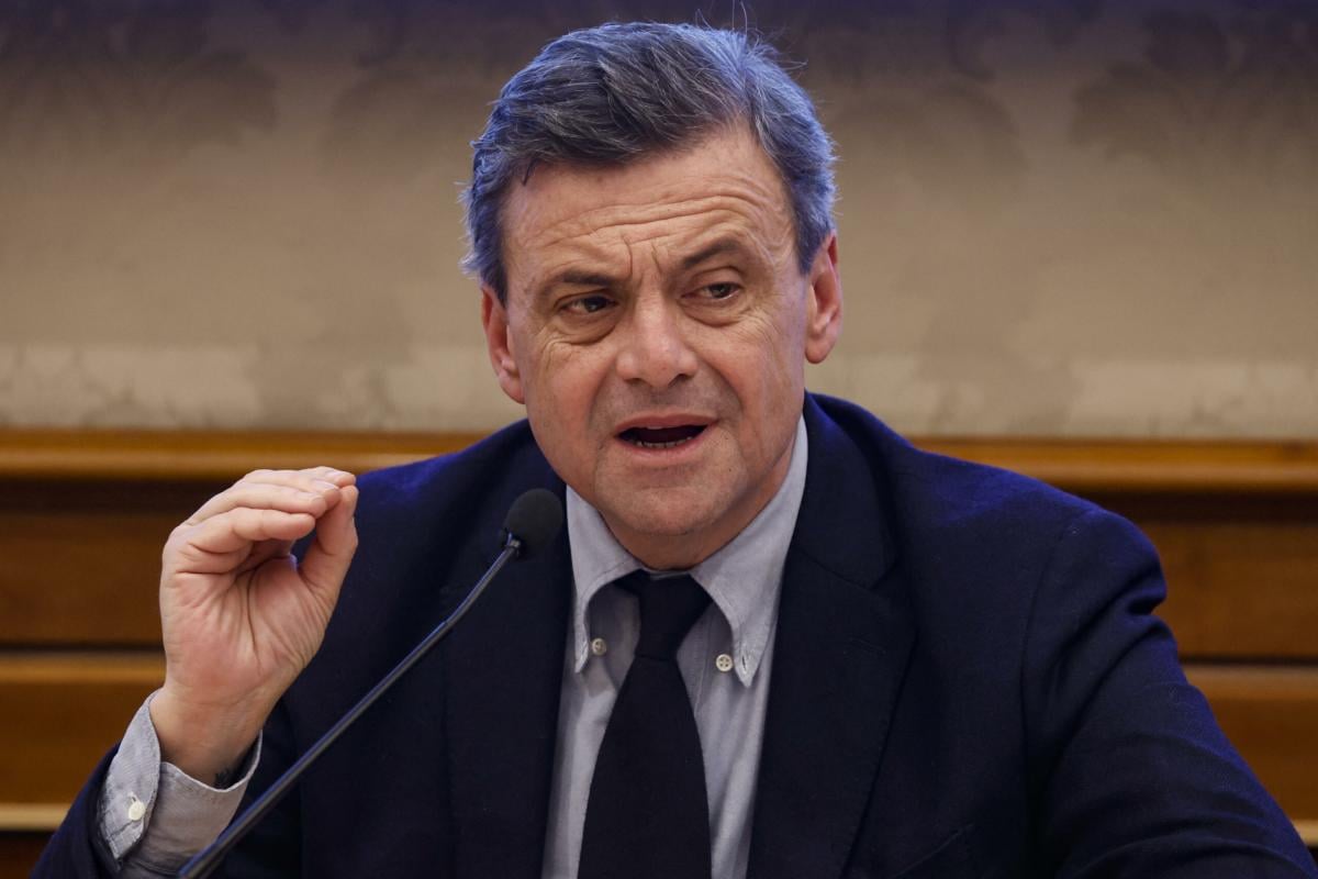 Ucraina, il leader di Azione Carlo Calenda: “Il 24 febbraio tornerò a Kiev per portare nostra vicinanza al popolo ucraino”