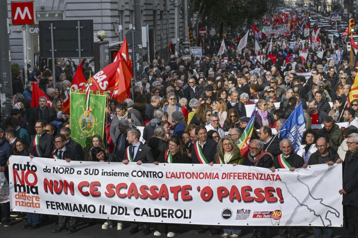 Si riaccende lo scontro sull’autonomia differenziata, Granato (Potere al Popolo): “La legge va ritirata”