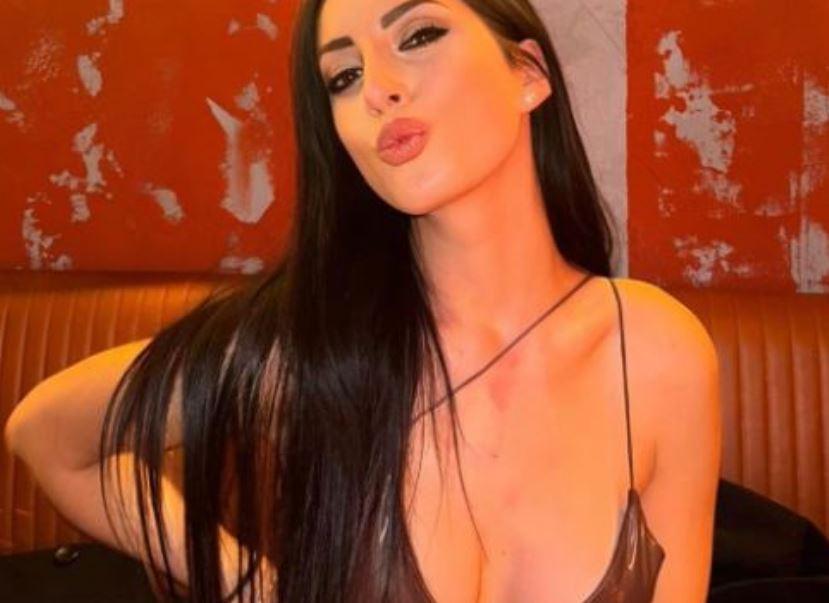 Francesca Sorrentino di “Temptation Island” ha il seno rifatto? La risposta ai fan su Instagram chiarisce ogni dubbio | FOTO prima e dopo