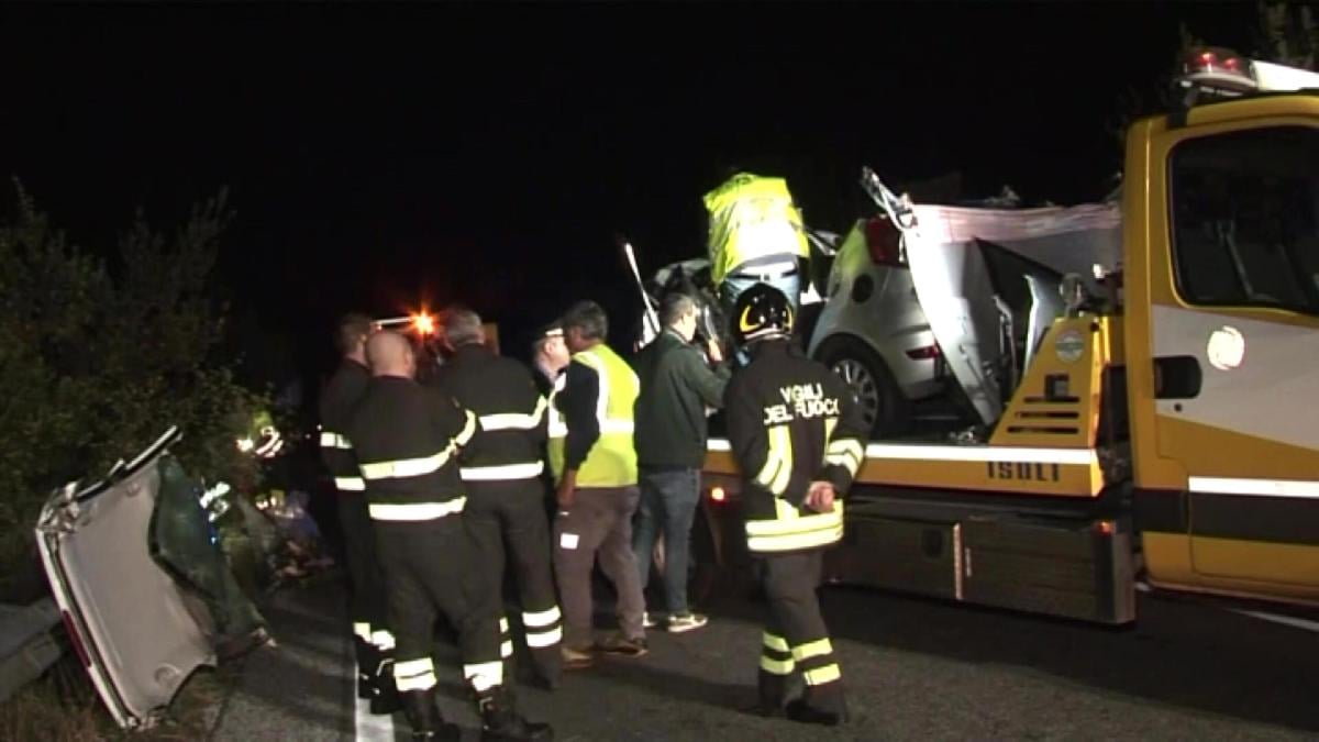 L’Aquila, tragico incidente ad Avezzano: scontro tra due auto, una …