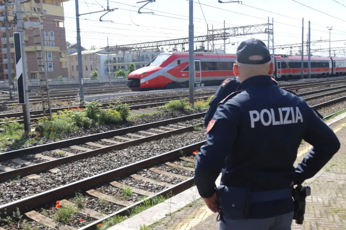 Milano, 36enne egiziano ferito da poliziotti alla Stazione Centrale: era sotto effetto di stupefacenti