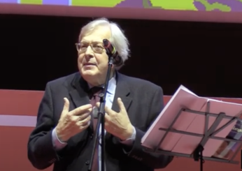 Sgarbi a Più libri più liberi su Giulia Cecchettin: “Turetta uccidendo si è suicidato” e attacca Valditara: “Solo l’arte educa a non uccidere” | VIDEO