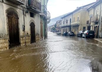 Bomba d’acqua a Irpina, una vittima. L’uomo è stato travolto dalla sua stessa auto