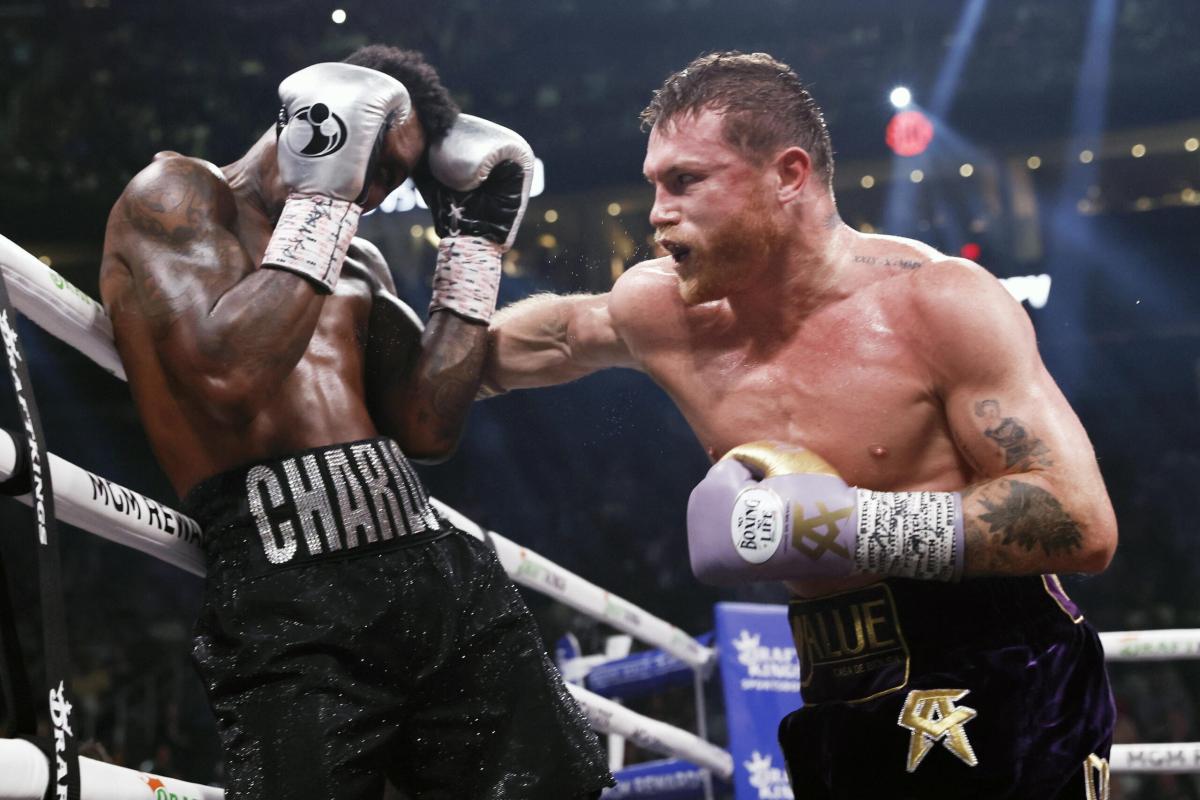 Pugilato: Canelo Alvarez è ancora il Re dei Supermedi