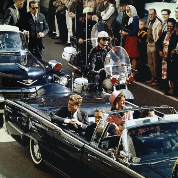 Accadde oggi, 22 novembre 1963: ucciso John Fitzgerald Kennedy