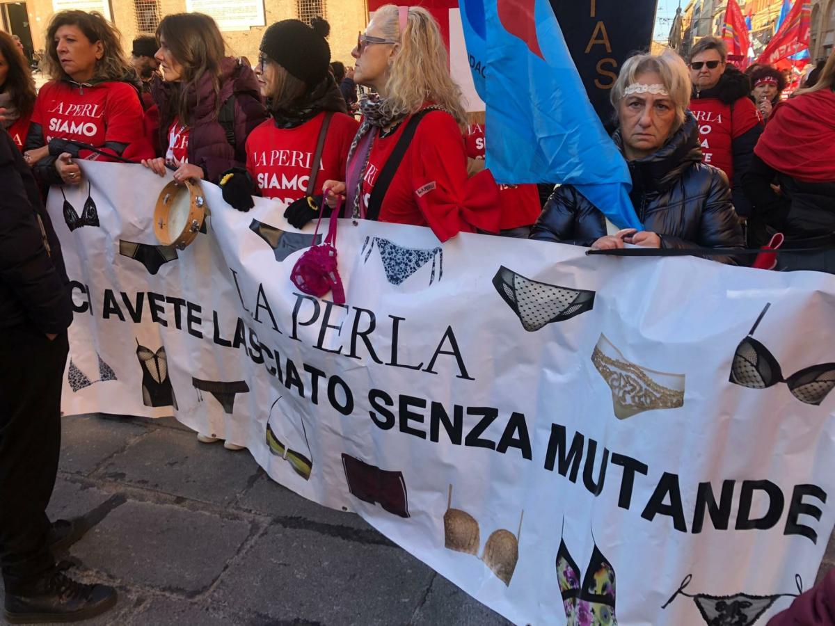 La Perla, sì del Tribunale di Bologna al sequestro della società di Londra. Pisani (Filctem-Cgil): “Ora la politica decida da che parte stare”