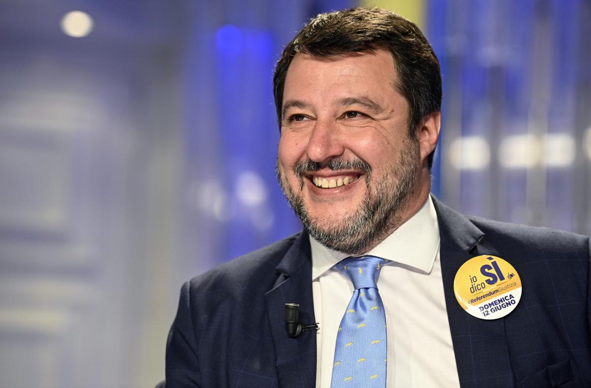 Matteo Salvini non partirà per la Russa: “Mi hanno convinto i vertici della Lega”