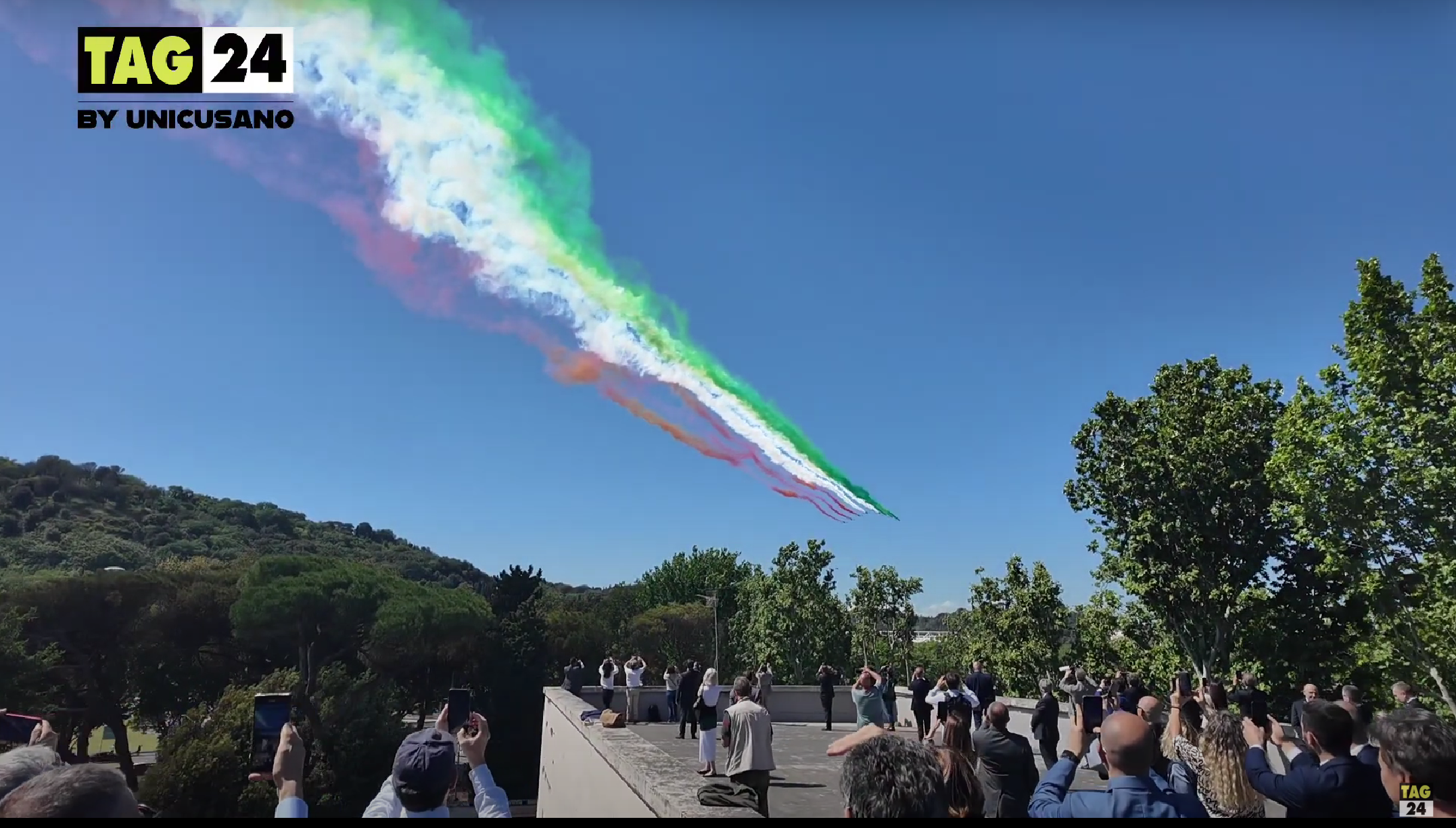 Frecce tricolori agli Internazionali d’Italia 2024, le spettacolari immagini sul cielo di Roma| VIDEO