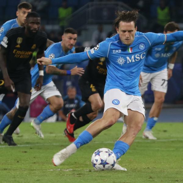 L’Inter insiste per Zielinski: presentata offerta per giugno. Il Napoli…