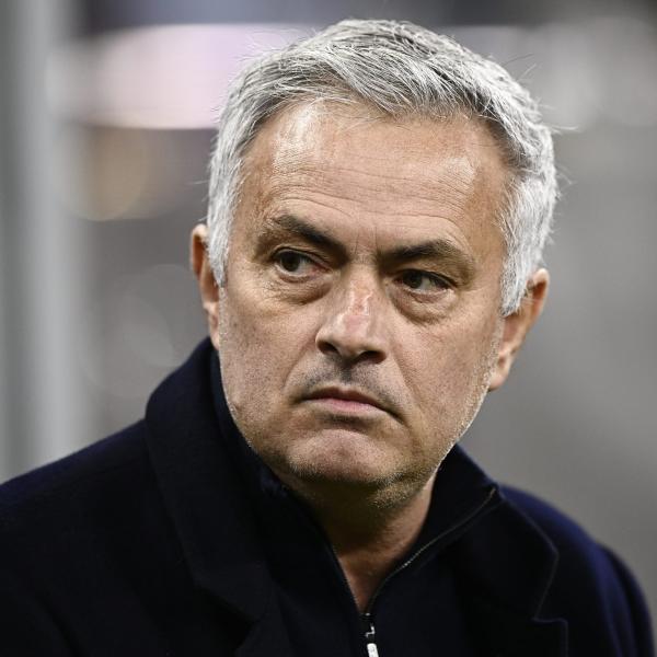 Roma, Mourinho: “Con la Samp servirà il massimo, out Zaniolo”