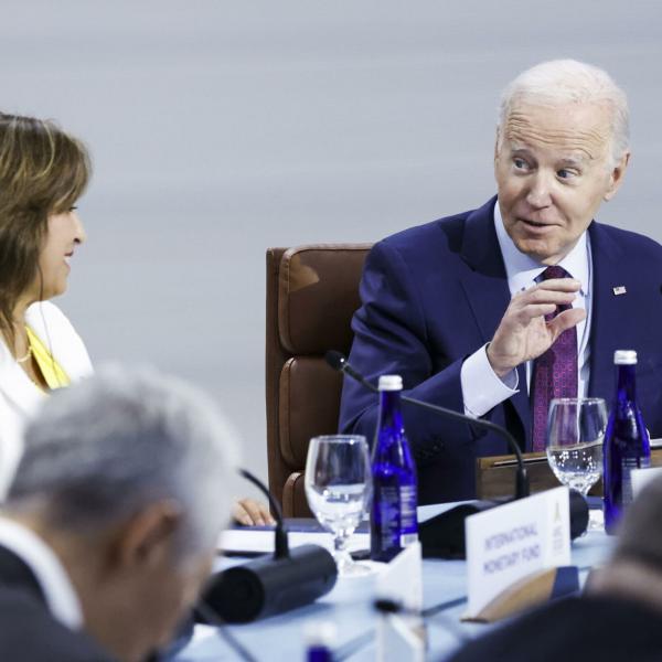 USA, Biden crolla nei sondaggi: “Influenza della guerra in Palestina”