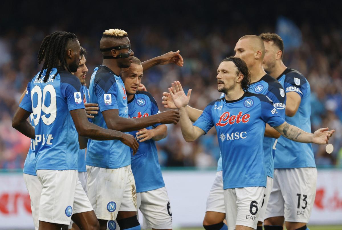 Napoli-Sampdoria 2-0, Osimhen e Simeone onorano l’ultima gara stagi…