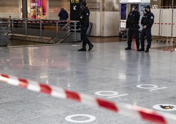 Parigi, sei persone accoltellate alla stazione Gare du Nord. Fermat…