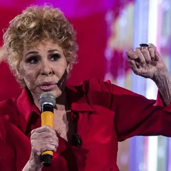 Ornella Vanoni: età, malattia, marito, figli e biografia della cantante