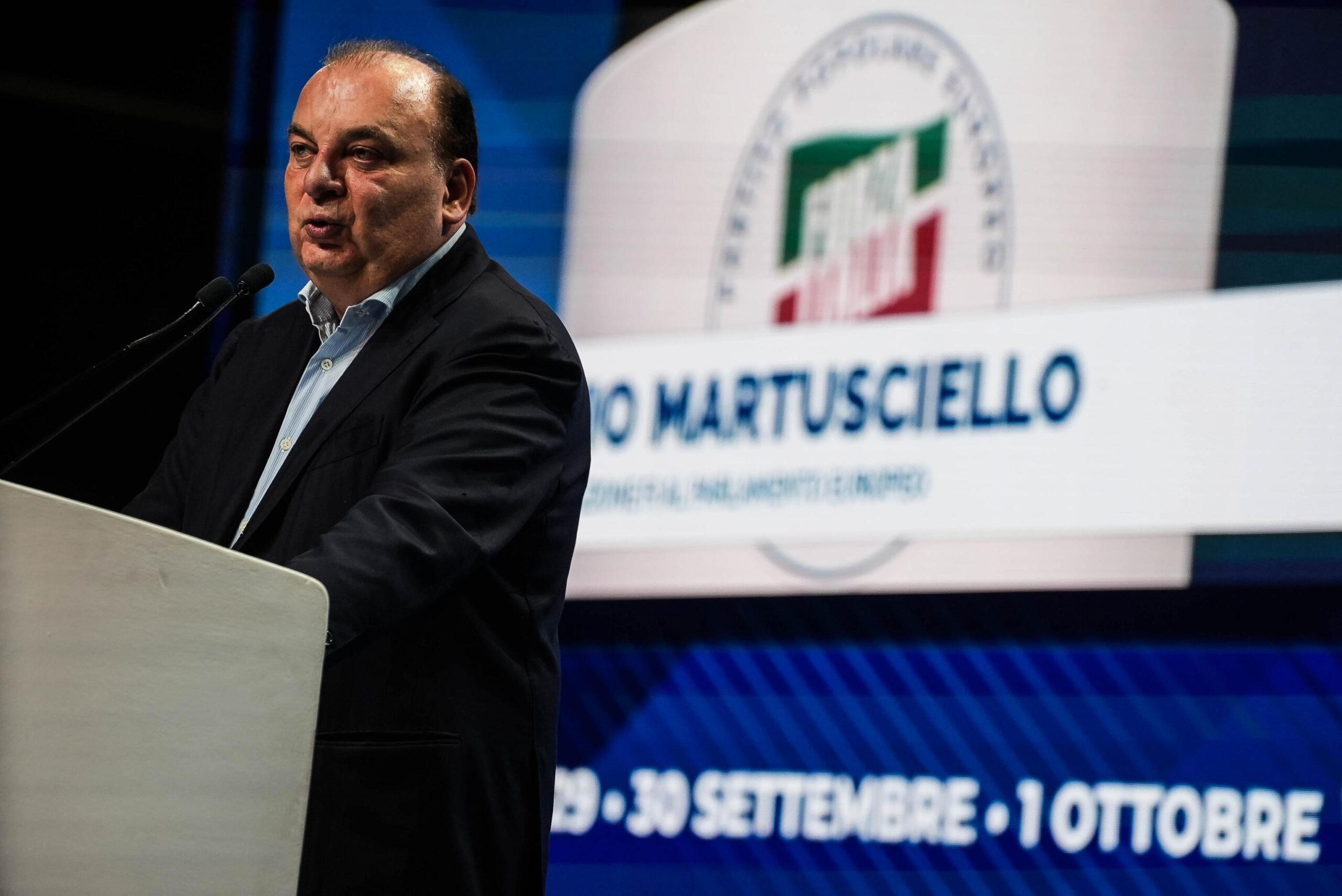 Elezioni Regione Campania, per il dopo De Luca c’è già un candidato: Fulvio Martusciello (mister 100mila preferenze di FI) anticipa tutti con un anno di anticipo