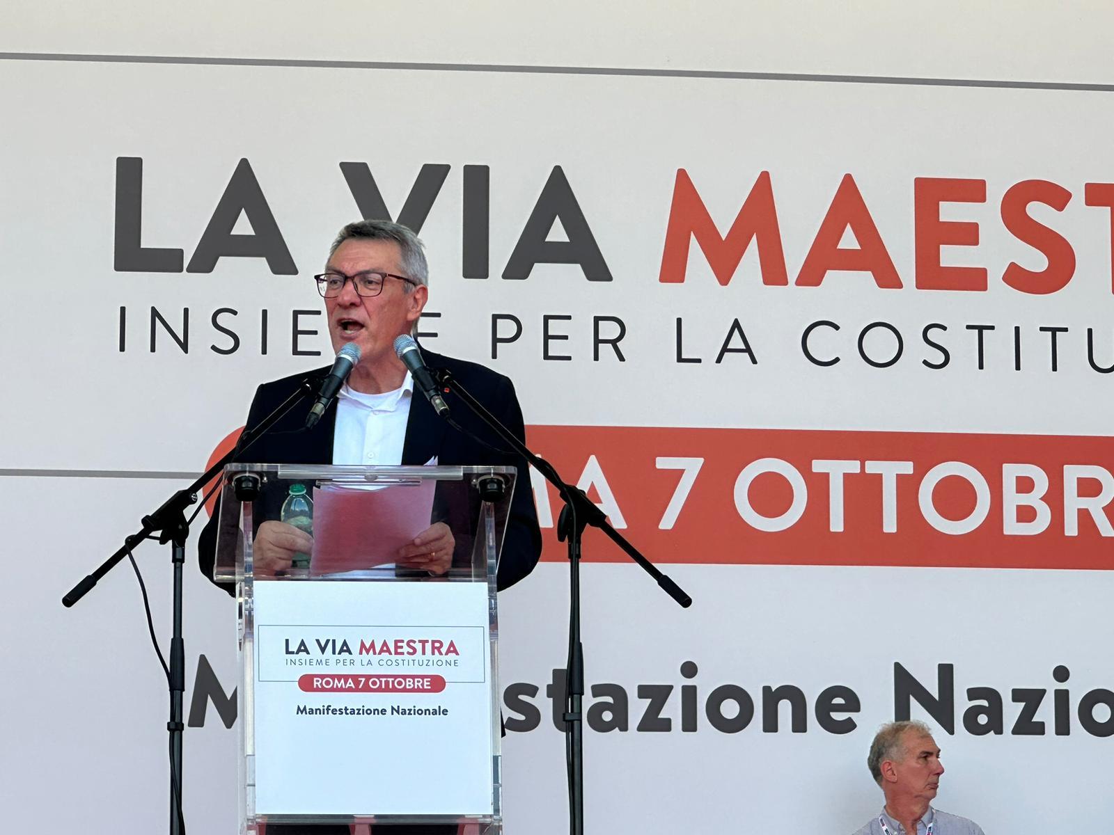 Hamas attacca Israele, il commento di Landini dalla manifestazione Cgil di Roma: “Condanniamo Hamas in modo esplicito”